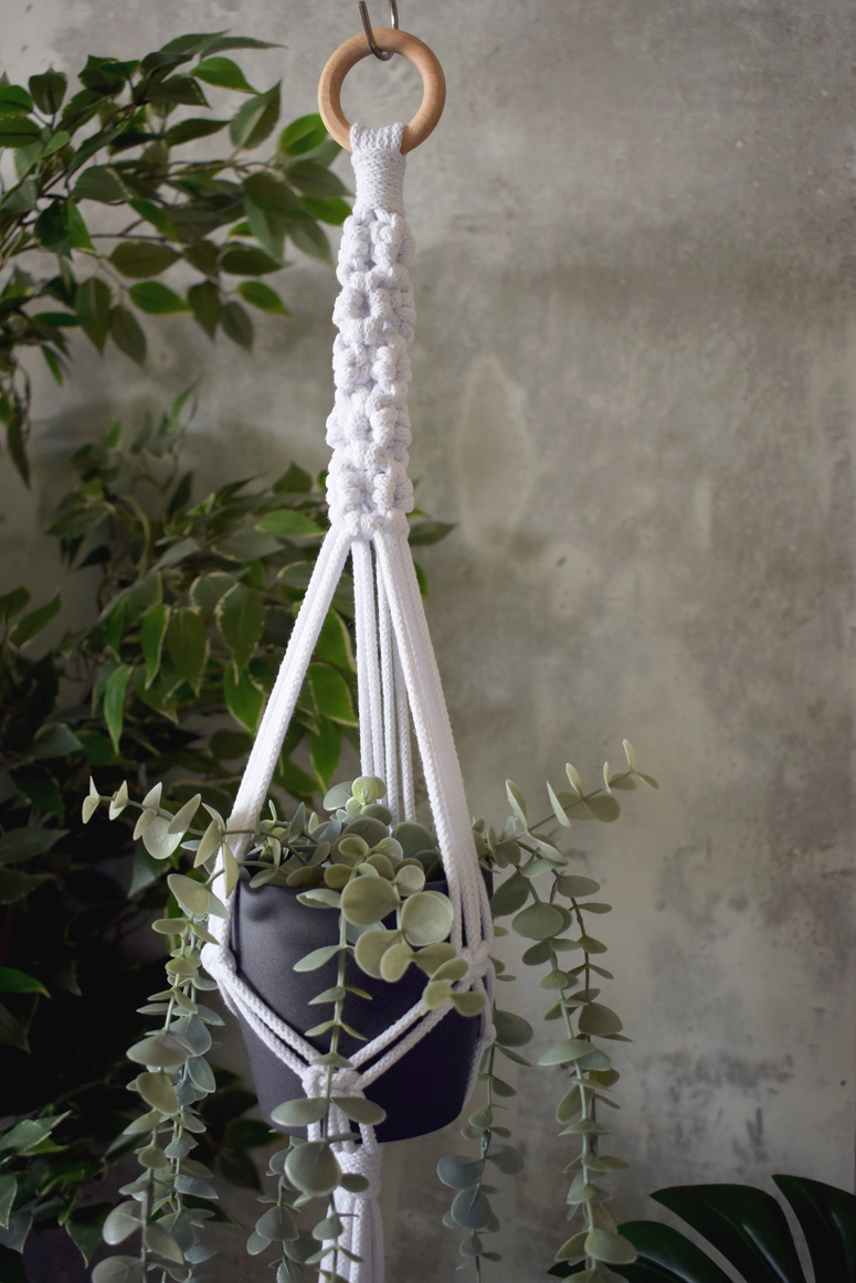 makramé virágtartók